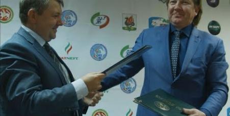 Embedded thumbnail for Подписание соглашения между Фондом Тимченко и Федерацией хоккея Республики Татарстан